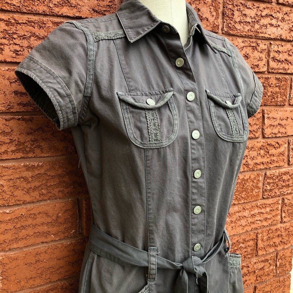 Aeropostale button up dress